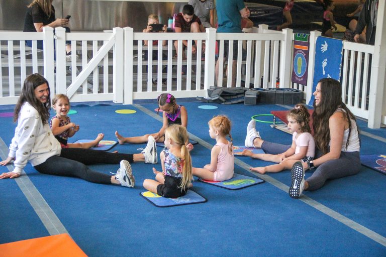 gymnastic classes with small kids